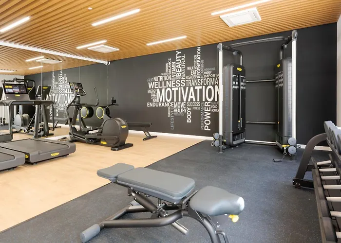 Jade Tower - 2-bedroom Coastal Luxury In Appartement