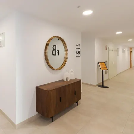 Jade Tower - 2-bedroom Coastal Luxury In Lägenhet